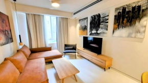 Gordon Beach's Secret-2BR Art Vibe near Beach